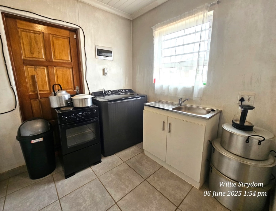 3 Bedroom Property for Sale in Dalvale Western Cape